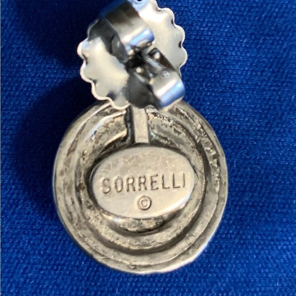 Sorrelli post earrings. - Picture 2 of 5